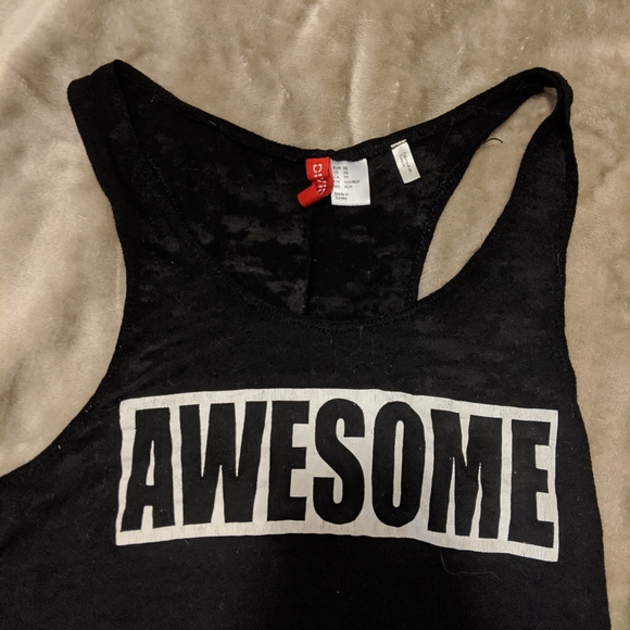 H&M tank top and sweater - Picture 4 of 5